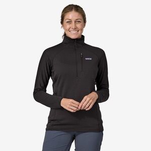 Patagonia R1 Fleece Pullover Black Women’s Half Zip - size small